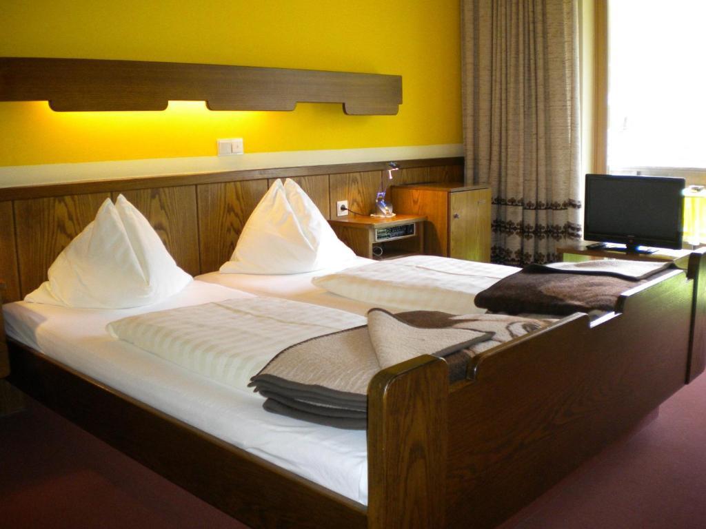 Gaestehaus Sagmeister Bed & Breakfast บาด ไคลน์เคิร์ชไฮม์ ภายนอก รูปภาพ